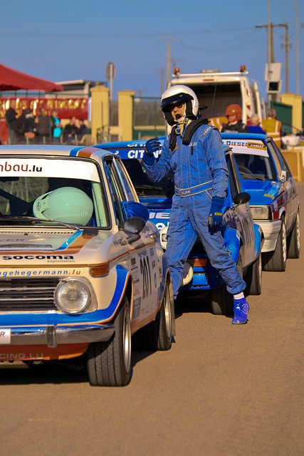 特罗萨德和 特罗萨德和