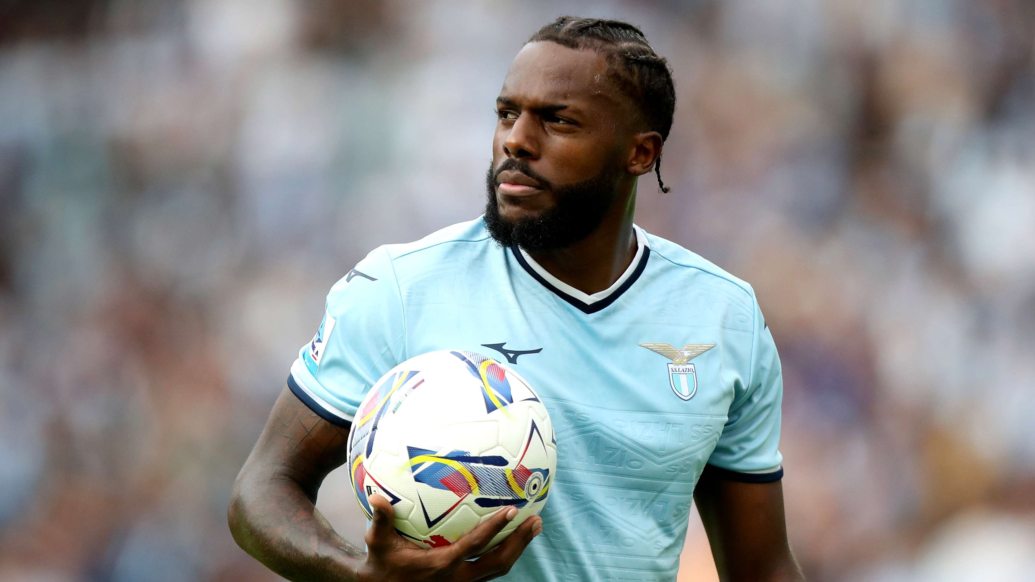 比个人英雄 比个人英雄